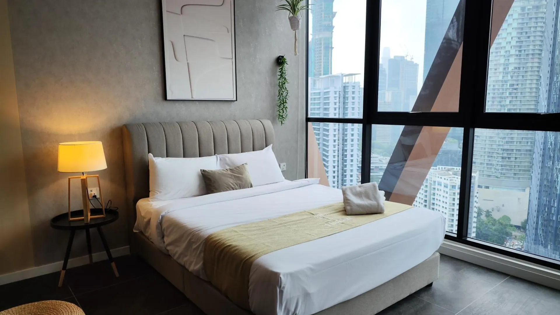 Scarletz Klcc By Starwood Lux Aparthotel Kuala Lumpur