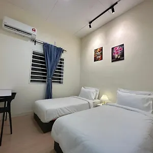 22a Guest house George Town