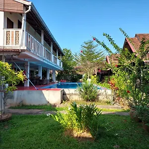 Tanabendang Banglos Guest house Pantai Cenang (Langkawi)