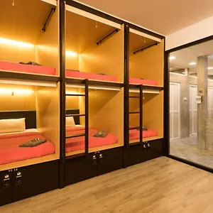 Oyo 89809 Sogor Girls Female Only Hotel George Town